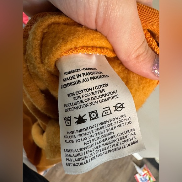 2/$20 Nike OverSized Crew Neck - Picture 5 of 5